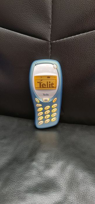 Nokia 8110  retea orange sau digi !