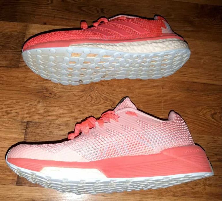 Маратонки Adidas 37 номер