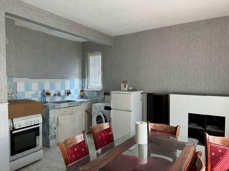 Дава се под наем Етаж от къща в София, Горубляне - 65 кв.м за 598.23 € - Снимка #2