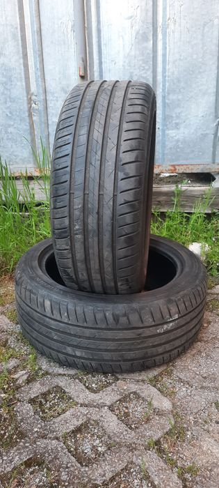 2 броя летни гуми 225 45 17 Vredestein dot21
