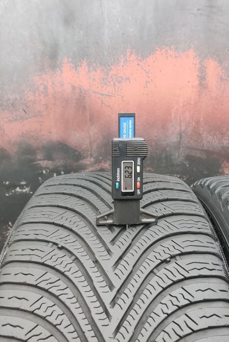 4бр. зимни гуми 225/45/17 Michelin Alpin5 , XL подсилени