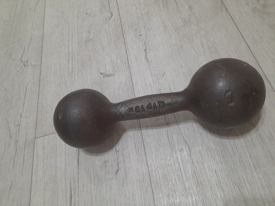 Продам гантель .