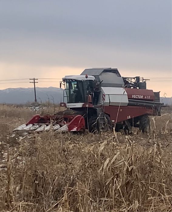 Комбайн Вектор 410