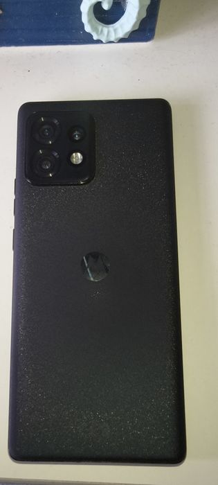 Motorola edge 40 Pro  12/256