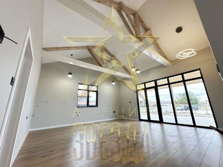 Продава се Къща в с. Радиново, Област Пловдив - 175 кв.м за 959 €/кв.м - Снимка #1