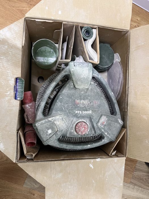 Краскопульт Bosch PFS 3000E – мощный распылитель краски