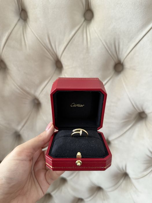 Кольцо Cartier Juste Un Clou с бриллиантами