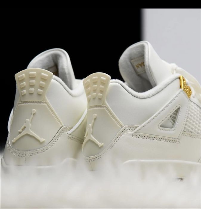 Air Jordan 4 Retro Metallic Gold White Pure Monney Oreo