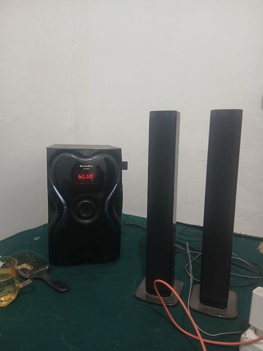 Kolonla boom box blyutusli