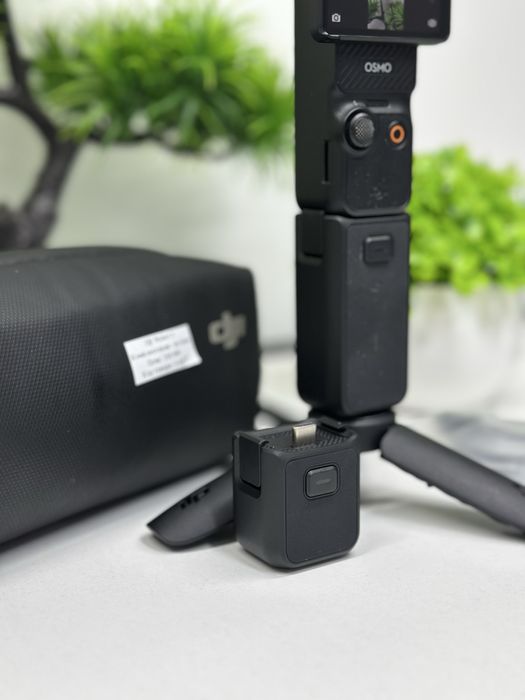 Dji     Pocket 3
