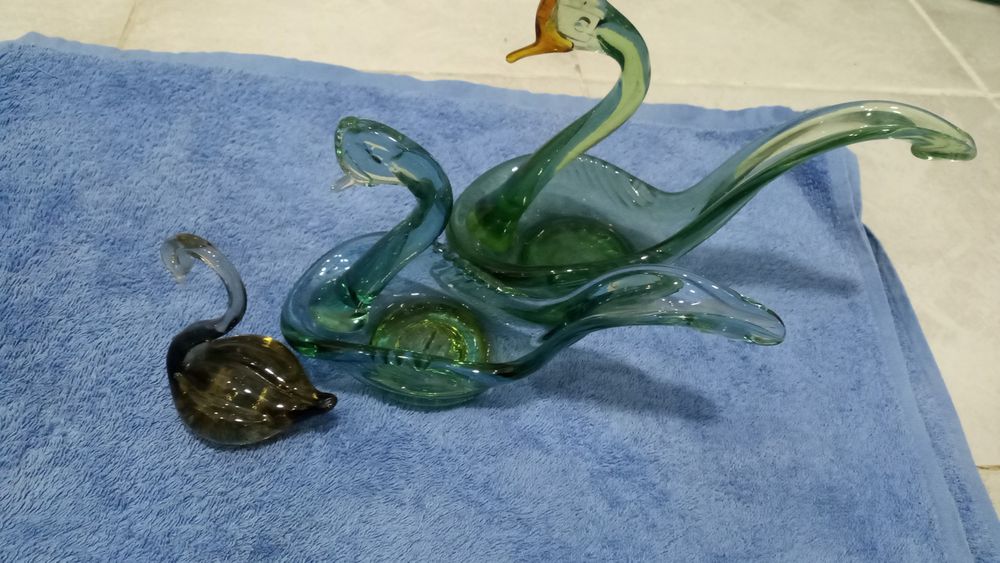 Пепельницы лебеди