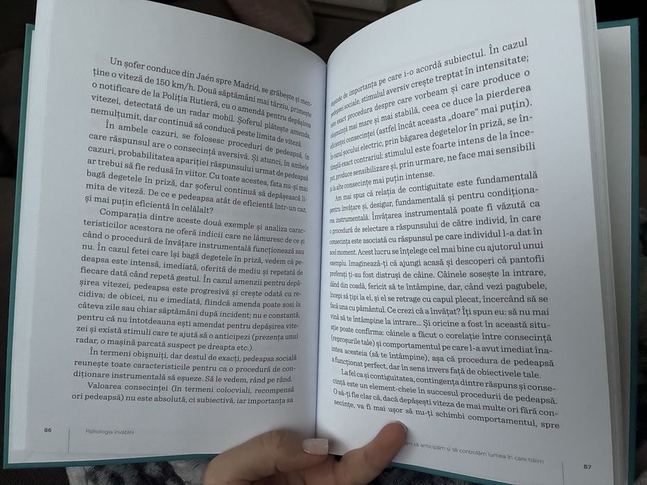 Carte Psihologia învățării