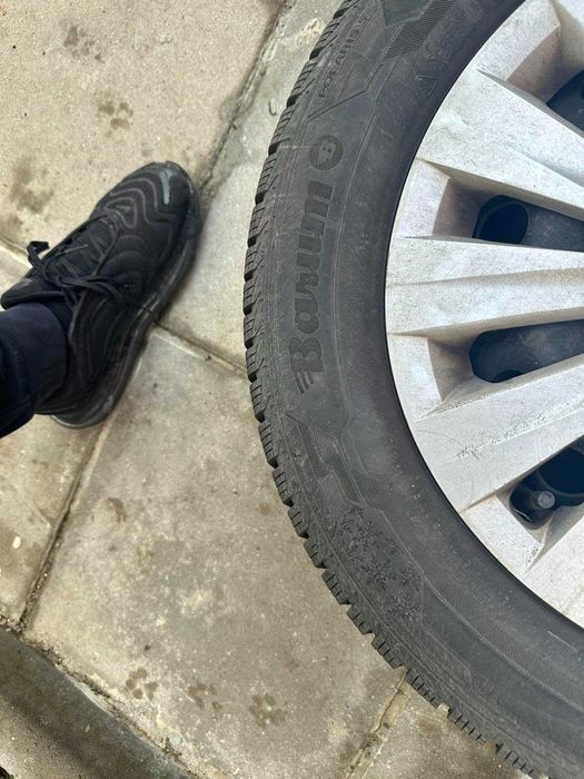 VW Golf 7,5 5x112 15" + BARUM POLARIS 5