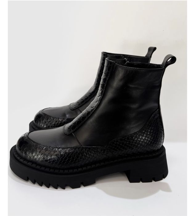 Продам зимние турецкие ботинки