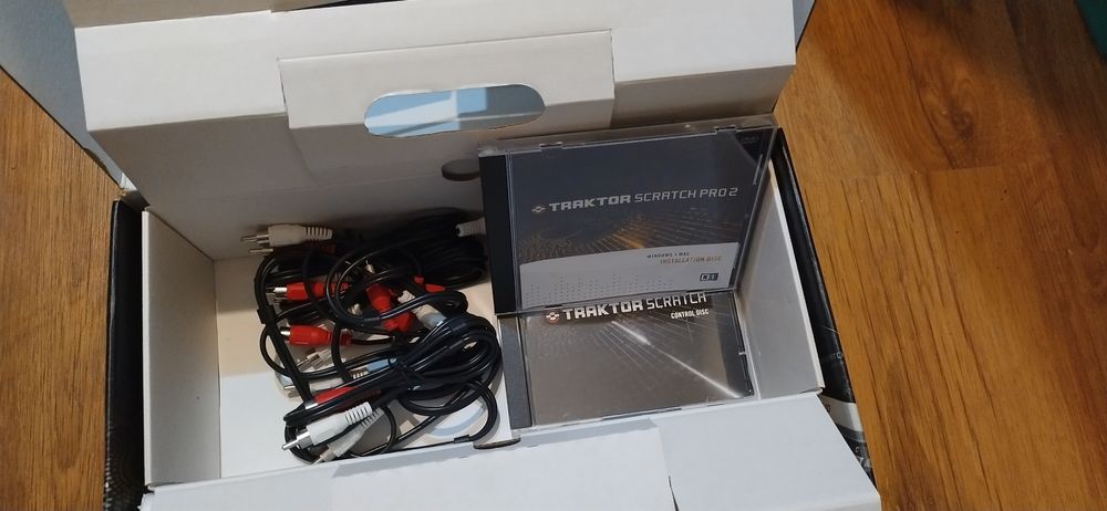 Native Instruments traktor scratch audio10