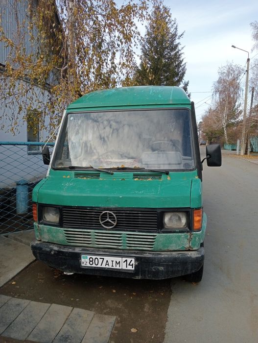 Продам Мерседес Бенц 309Д сапожок