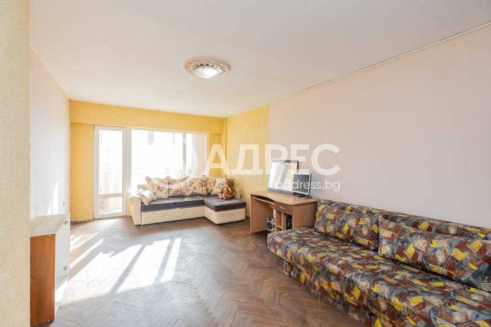 Продава се Тристаен апартамент в Варна, Цветен квартал - 61 кв.м за 1330 €/кв.м - Снимка #3