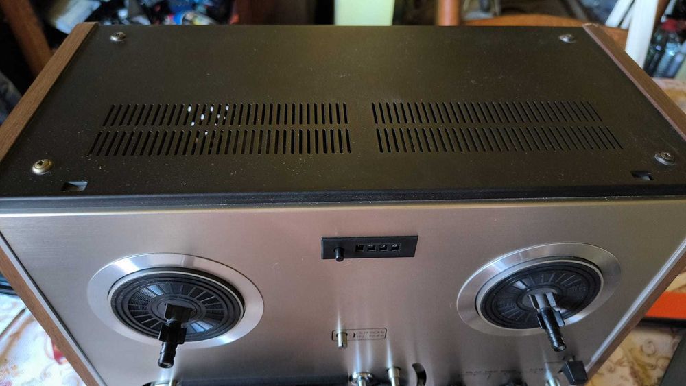 Magnetofon Akai GX-210D autorevers