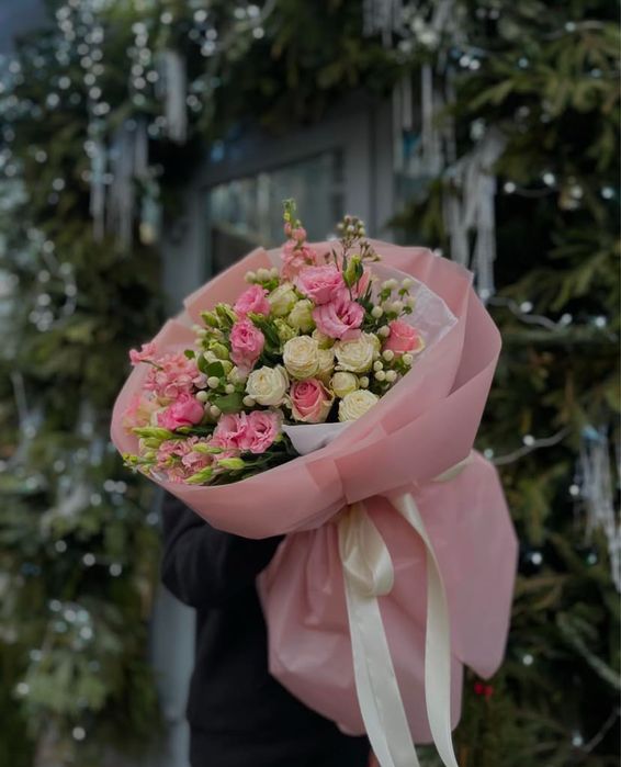 Розы Пионы Цветы букеты