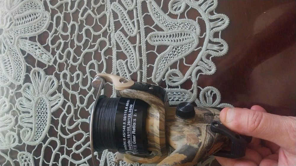Vând Mulinete Nide Free Spool Vigor