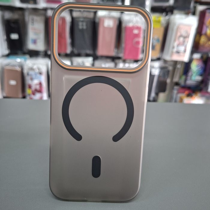 Силиконов гръб/кейс Mag safe за iPhone 17 Pro защита на камера