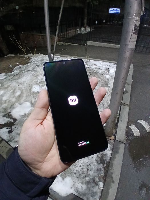 В продаже Redmi Note 12.