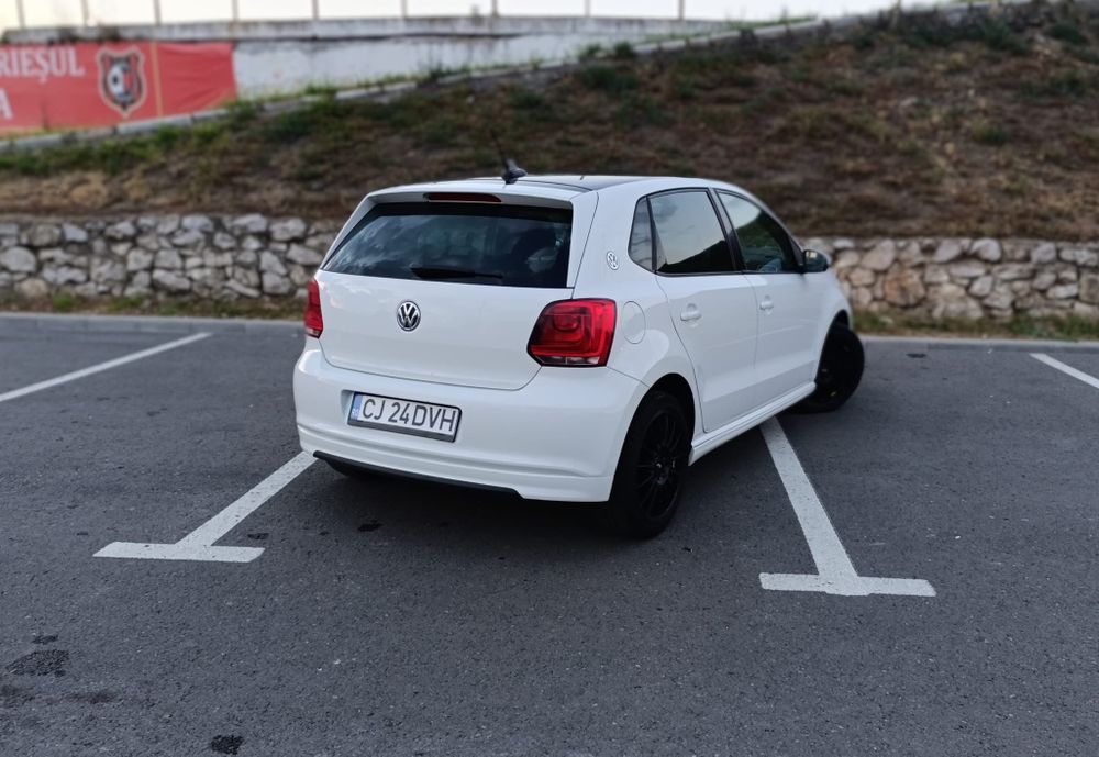 VOLKSWAGEN Polo 2012 — imagine 4