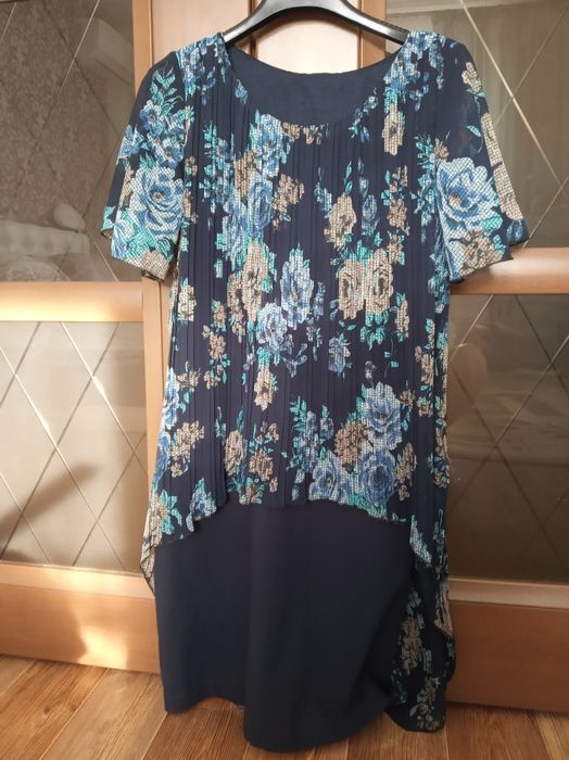 Продам платье летнее, размер 42.