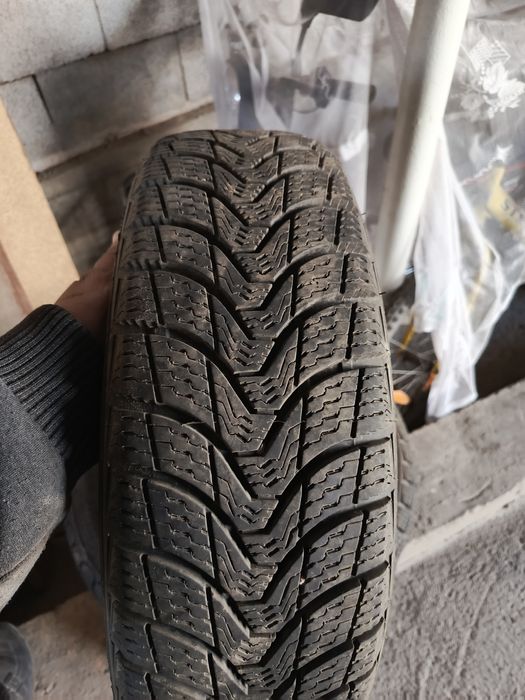 Шины всезоннка и летние комплект