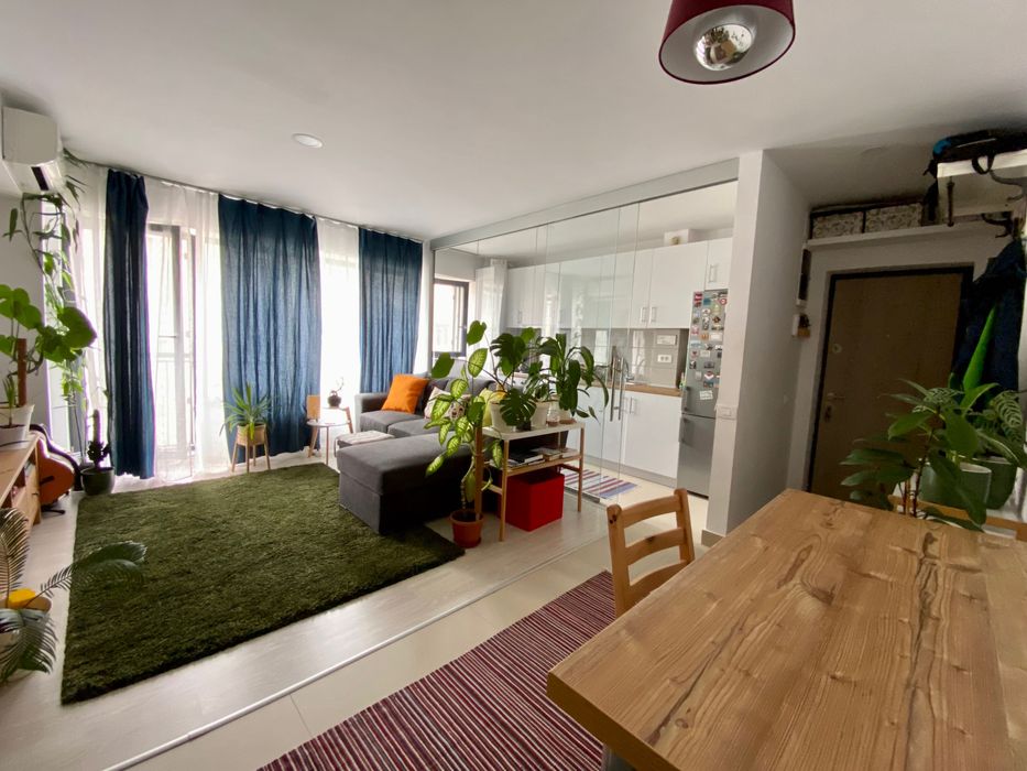 Proprietar 2 camere modern, complet mobilat, loc parcare,gata de mutat