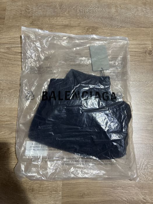 Pantaloni scurti Balenciaga M