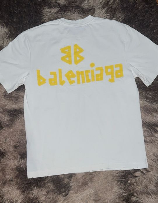 Tricou balenciaga