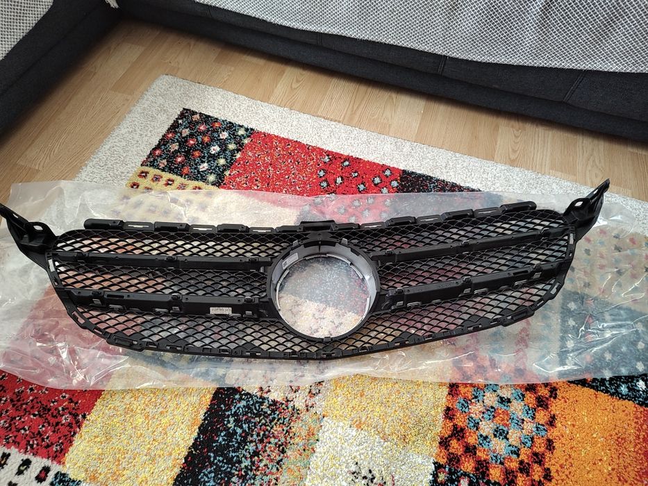 Grila Mercedes C Class