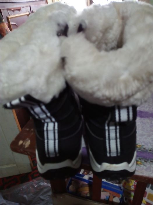 Сапожки теплые женские