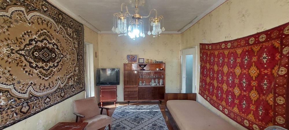 1/4/5. Сергели 2. Квартира 38 м², дом панельный. Можно под ипотеку.