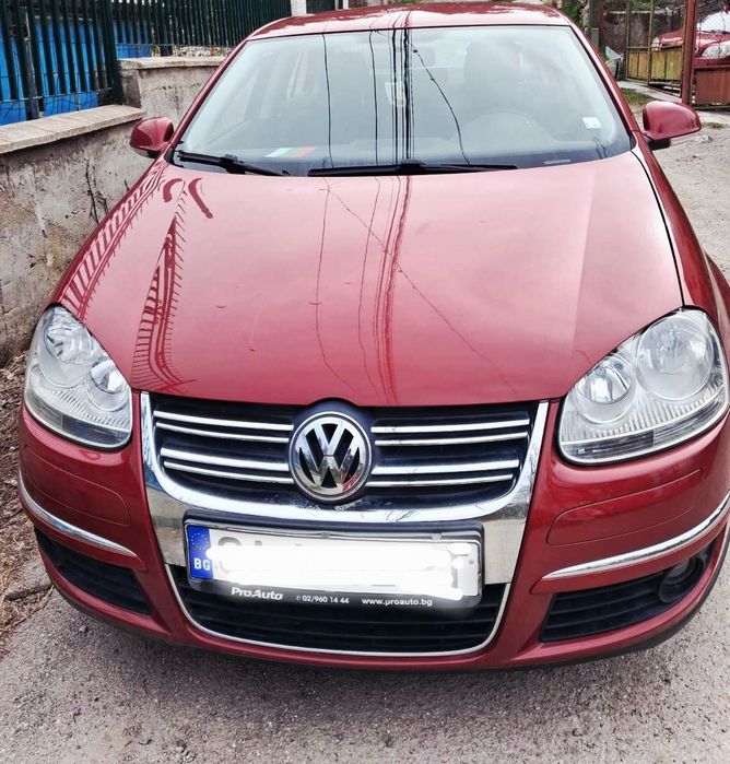 Продавам Volkswagen Jetta 1.6 tdi