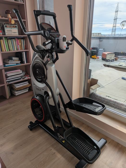 Bowflex max M6/ eliptica
