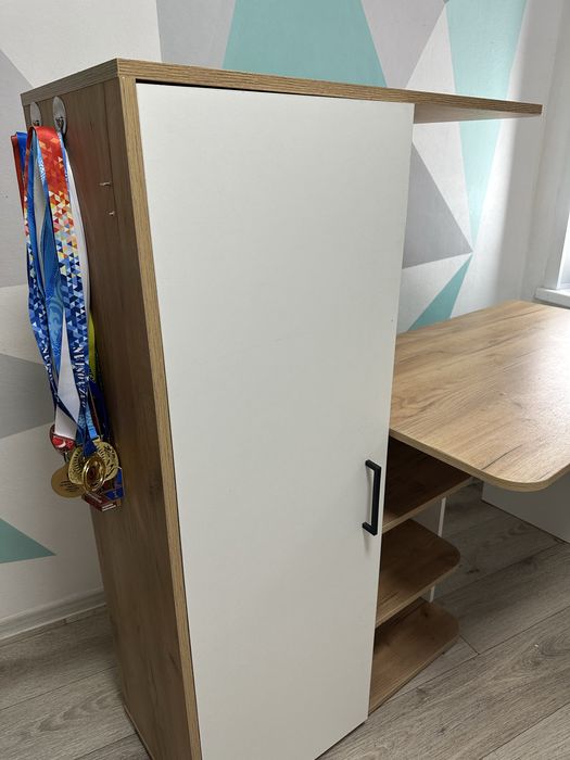 Стол ученический