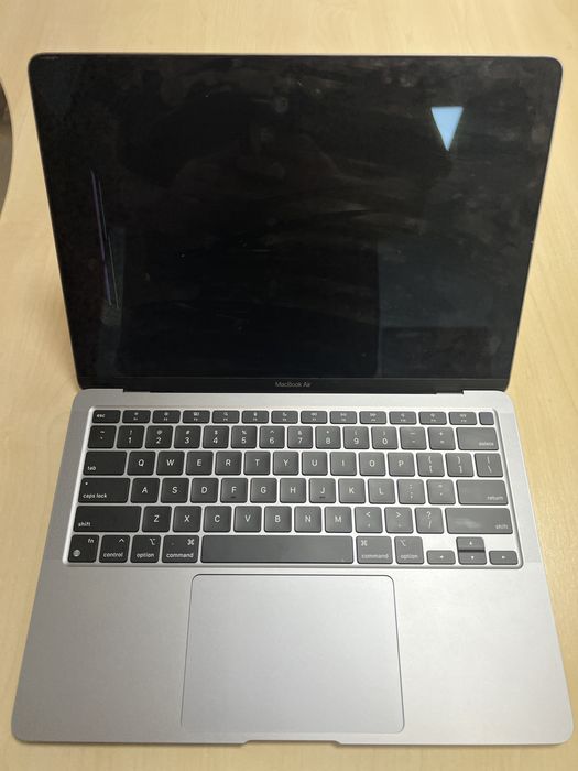 Macbook Air M1 A2337