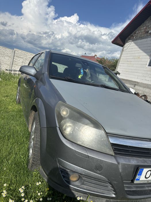 Vand Opel Astra H  Preț 900€ Detalii 0764650612