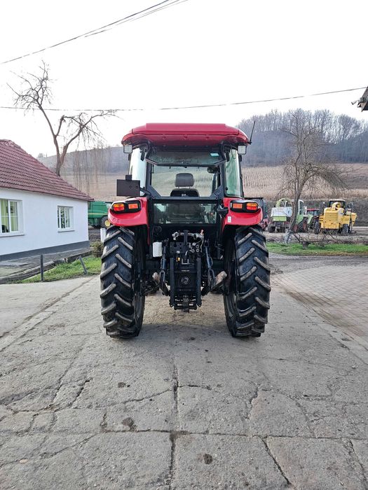 De vanzare tractor Case IH Farmall 115A