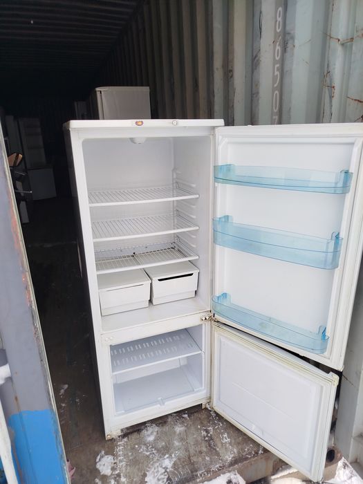 Продам холодильник