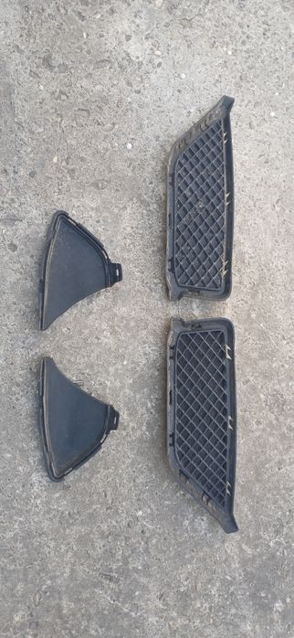 Grilă inferioară bară față Bmw X1 E84