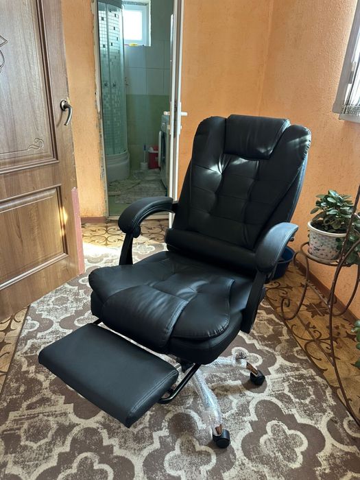 Кресло новый для офиса