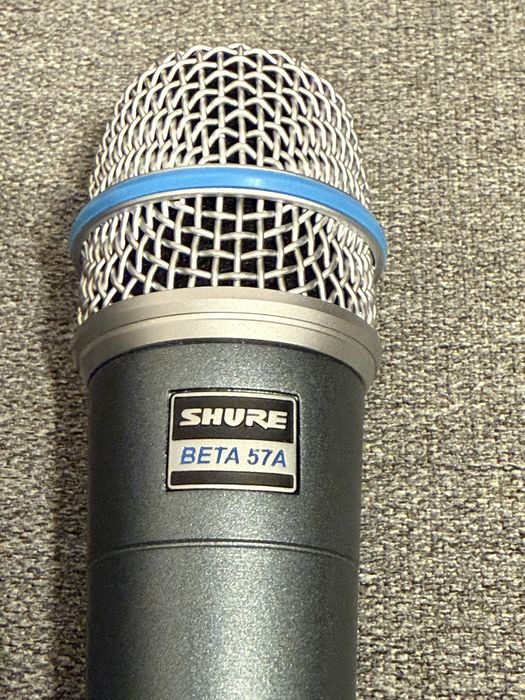 Microfon Shure Beta 57A - NOU IMPECABIL