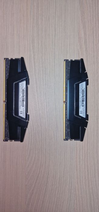 G.SKILL V Ripjaws RAM DDR4 16GB (2×8) 3600MHz CL18
