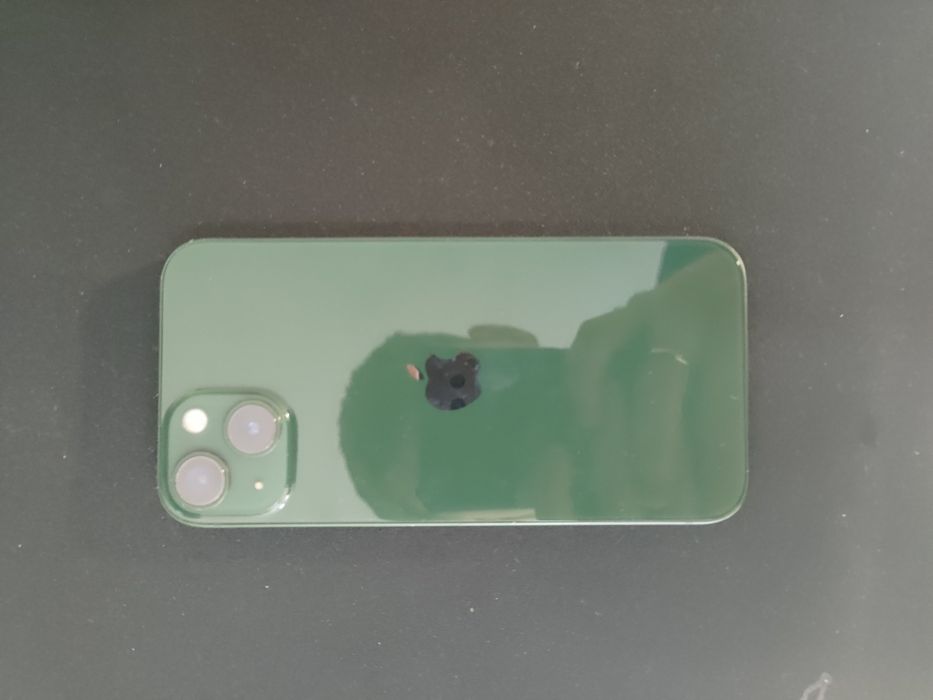 Iphone 13 128gb,cumparat acuma un an jumate