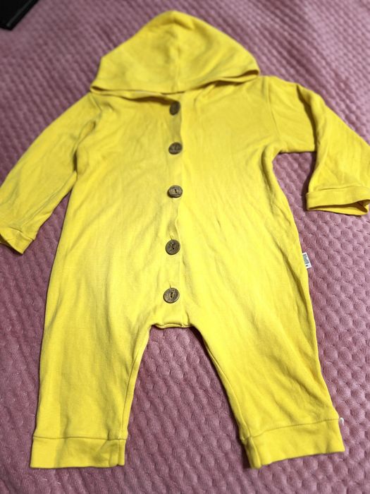 Детские вещи , в отличном состоянии