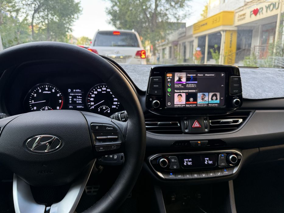 Hyundai i 30 2024.