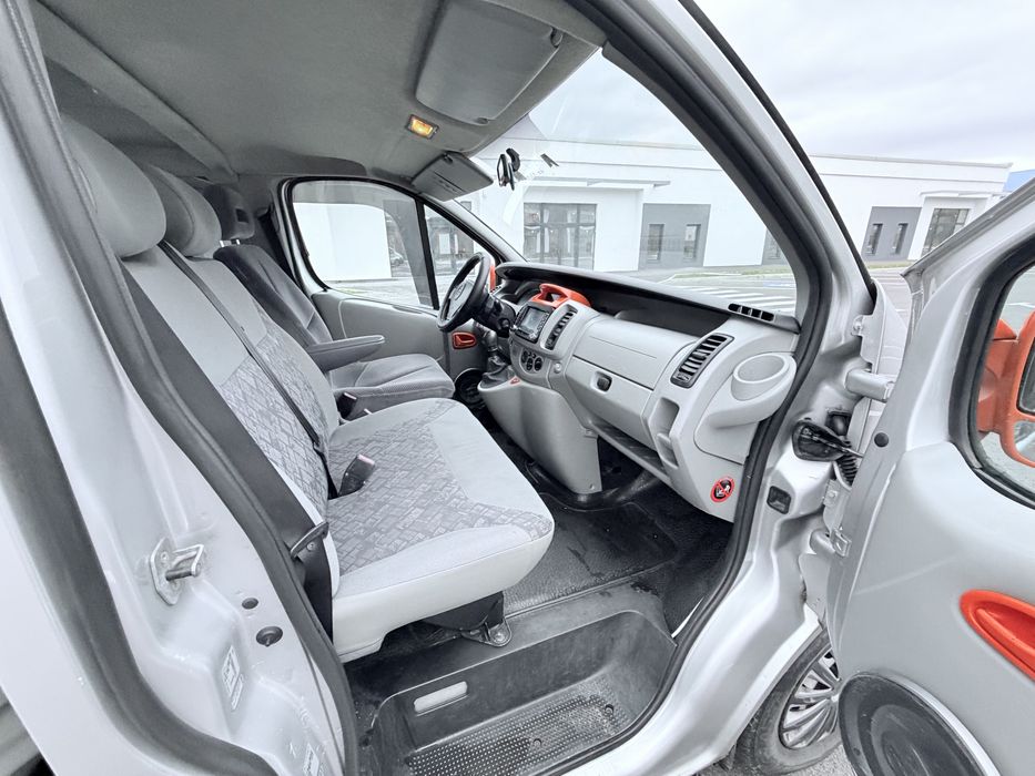 OPEL Vivaro 2005 — imagine 5